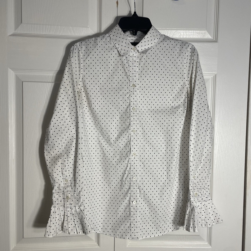 Banana Republic White Button-Down Shirt with Black Polka Dots